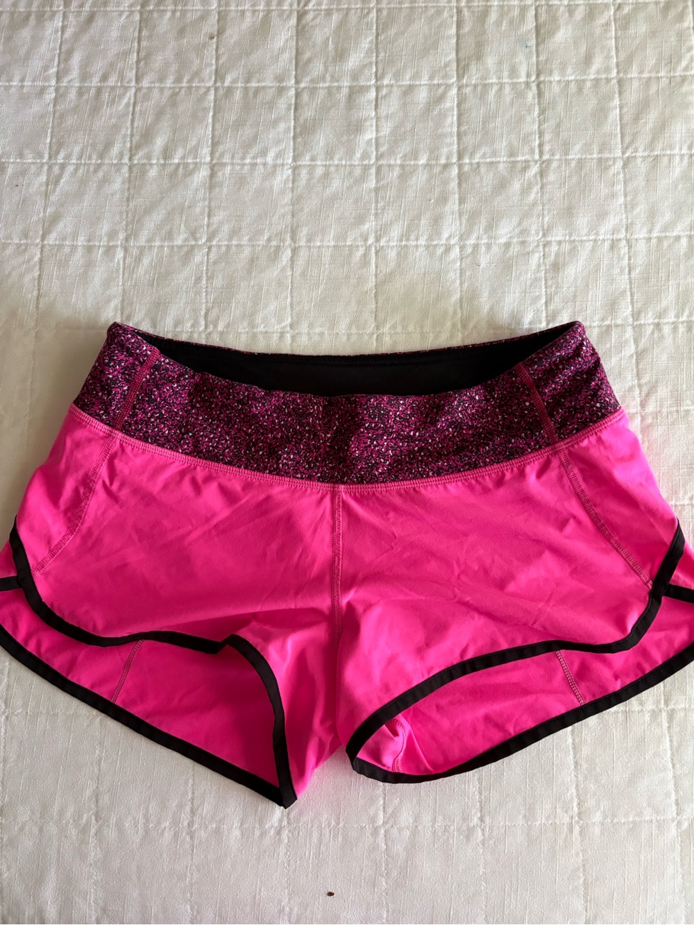 lululemon athletica Hot Pink speed shorts 8